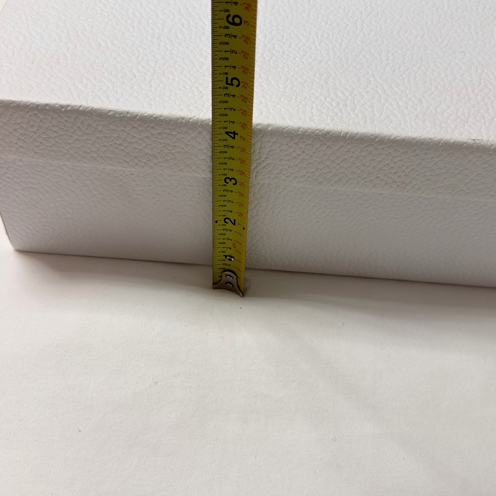 Authentic Dior Empty Gift Box - Picture 4 of 4